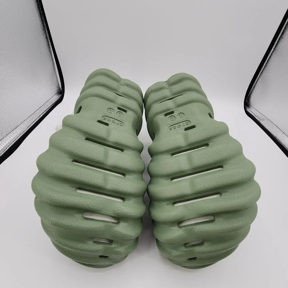 Crocs Echo Clogs Mens 8 / Womens 10 Moss Green Slip On Strap Sandals NEW‎ w/ Tag